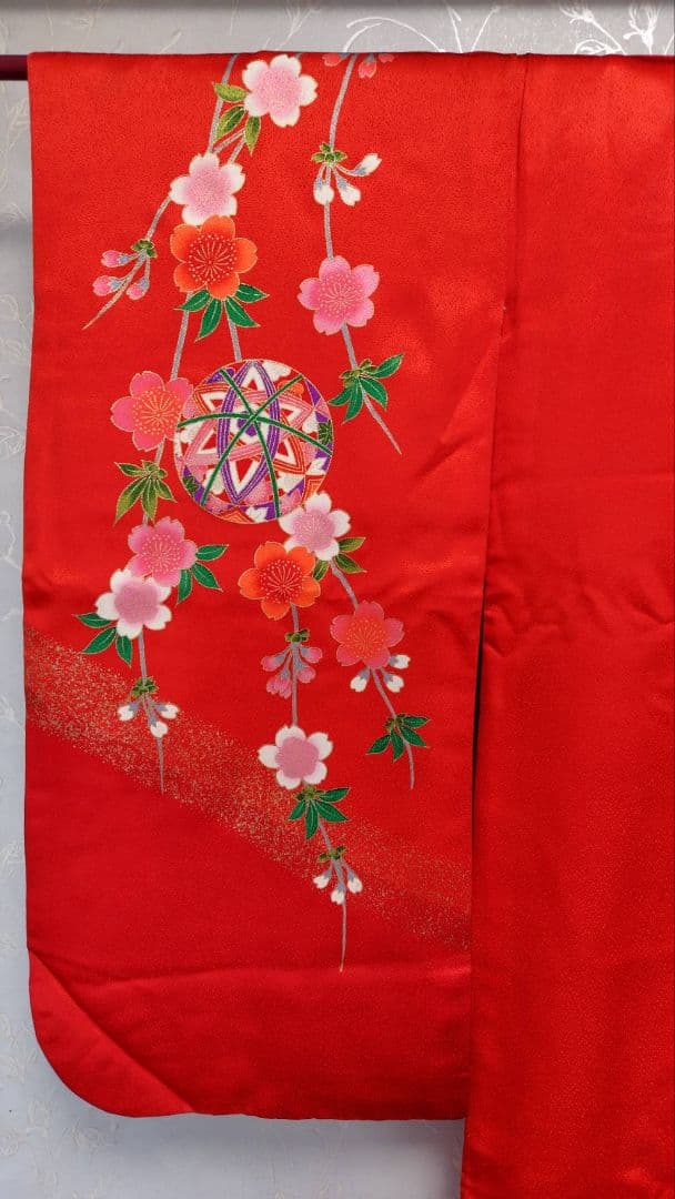 RK550子供着物7歳前後用着丈132センチ裄丈57センチ正絹綺麗美品