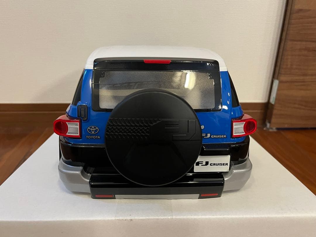 TOYOTA FJ CRUISER ラジコン1/10 TAMIYA CC-01