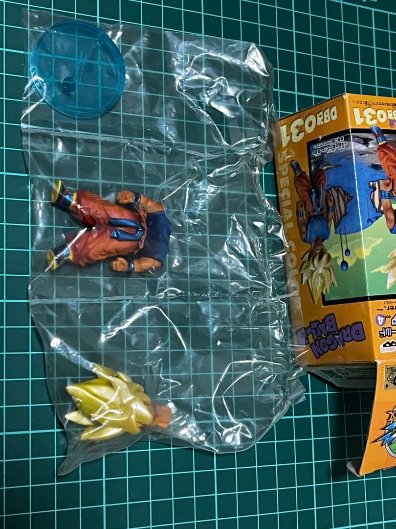 超サイヤ人 孫悟空 ワールドコレクタブルフィギュア スペシャルカラーver.