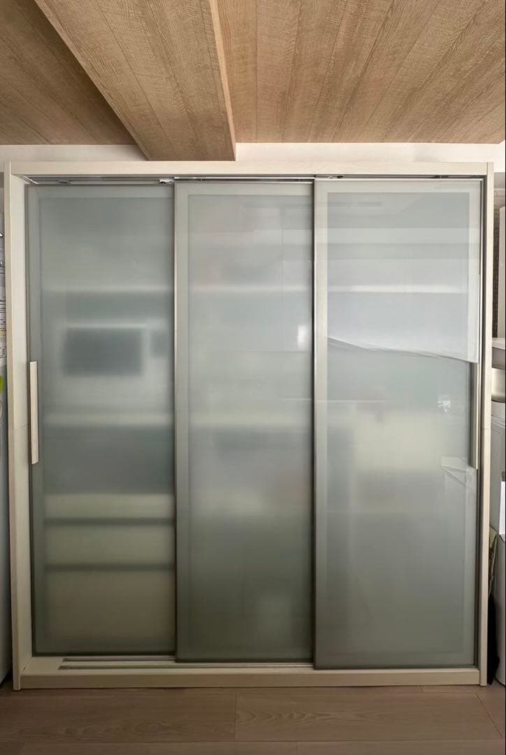 ✔️IDC大塚家具　定価約30万「ネロ」ホワイト　美品