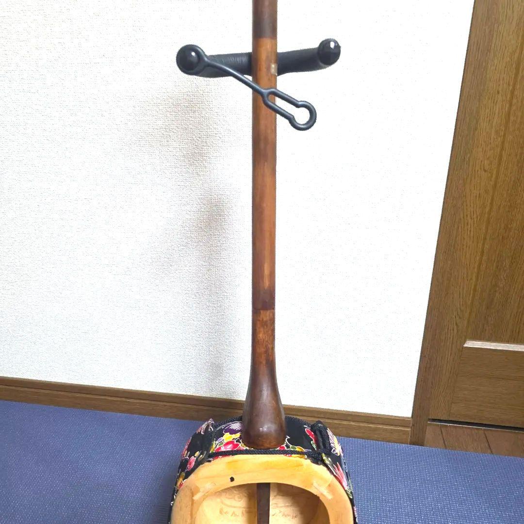 489】ASOVIVA アソビバ 沖縄 三線 弦楽器 和楽器 ウッド三線 - メルカリ