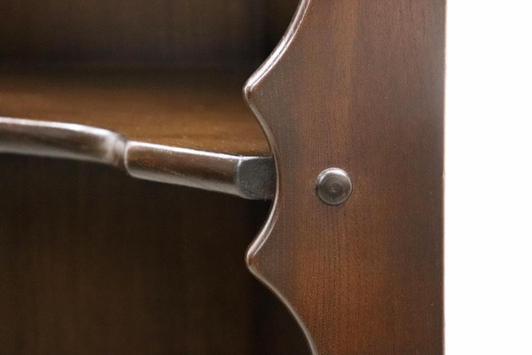 アーコール 英国 ヴィンテージ エルム材 クラシカル コーナーキャビネット