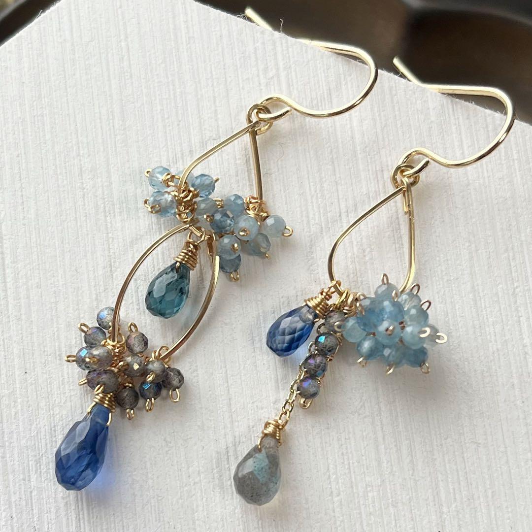 1532 アシンメトリーピアス