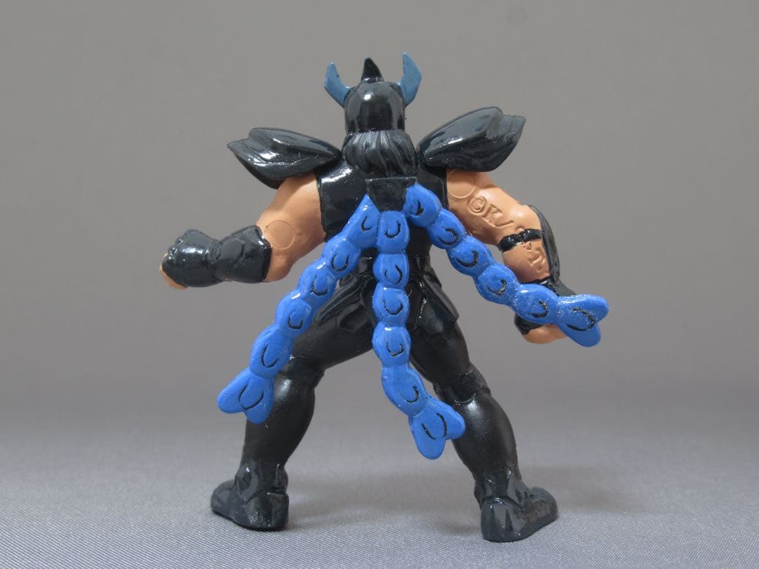 聖闘士星矢　消し　暗黒フェニックス　射手座の黄金聖衣