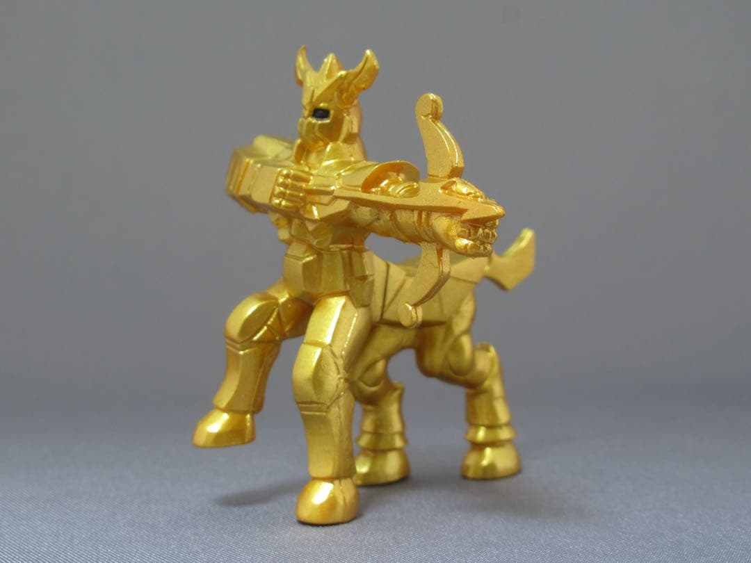 聖闘士星矢　消し　暗黒フェニックス　射手座の黄金聖衣