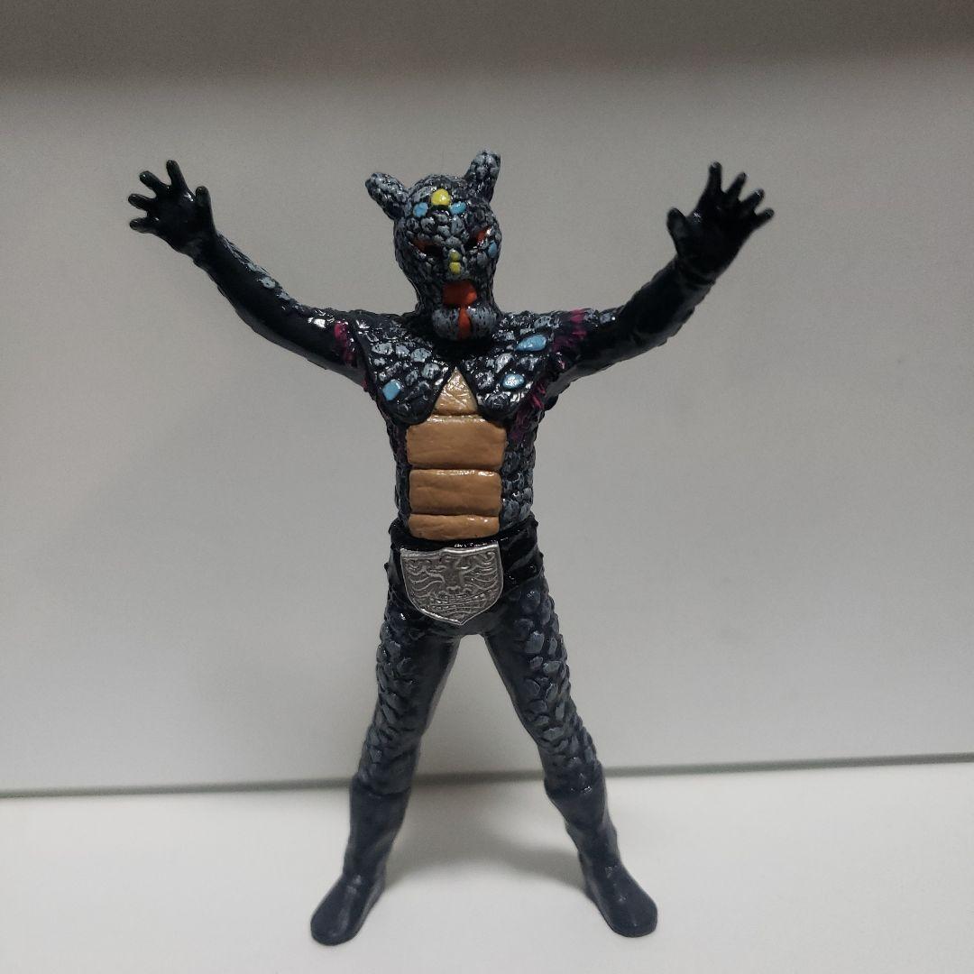 仮面ライダー アルマジロング フィギュア レトロ レア 昔 グッズ 希少
