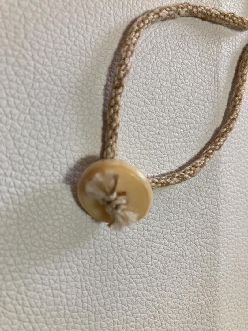 アイヌ工芸　マッコウ鯨　勾玉　ネックレス　ハンドメイド　組紐