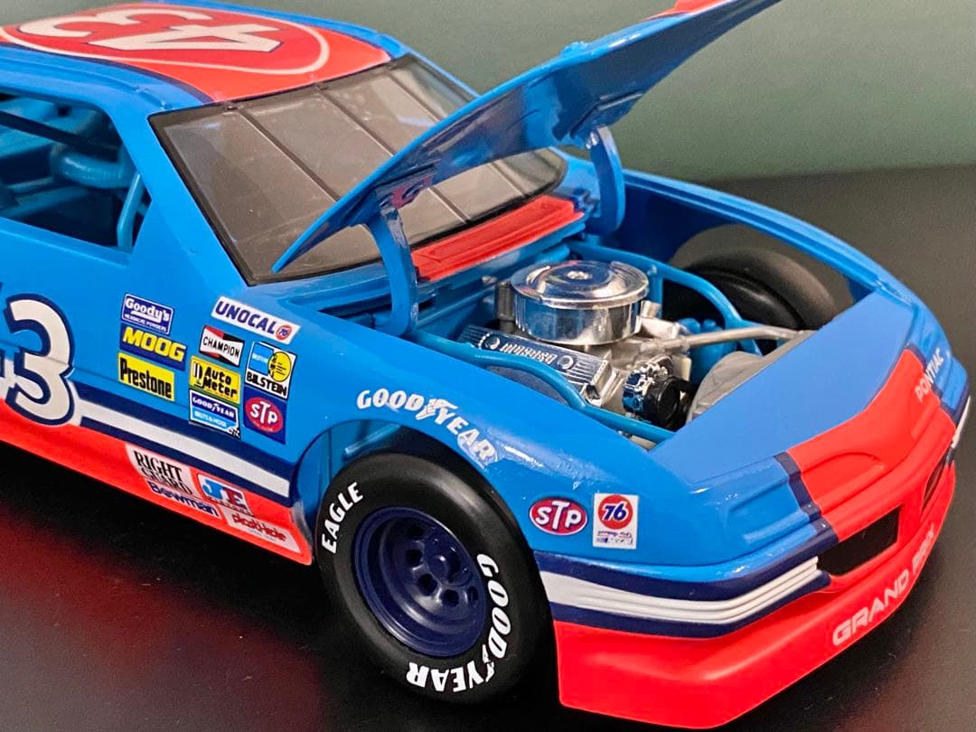☆絶版 ERTL 1/18 ￼ポンティアック STP￼-GP Nascar - メルカリ