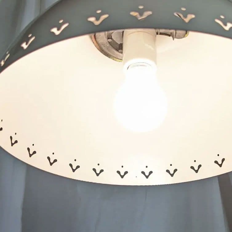 【北欧】【昭和レトロ】タマゴ色のレトロペンダントライト