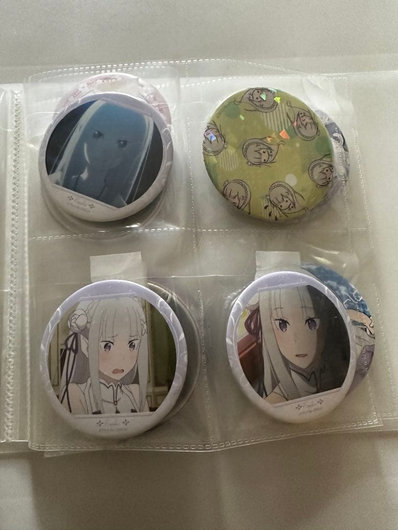 エミリア　缶バッジ79点