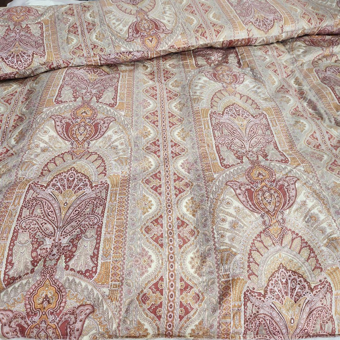 羽毛掛け布団 クィーン 二層式側生地綿100% ハンガリーホワイトダック90%⤵