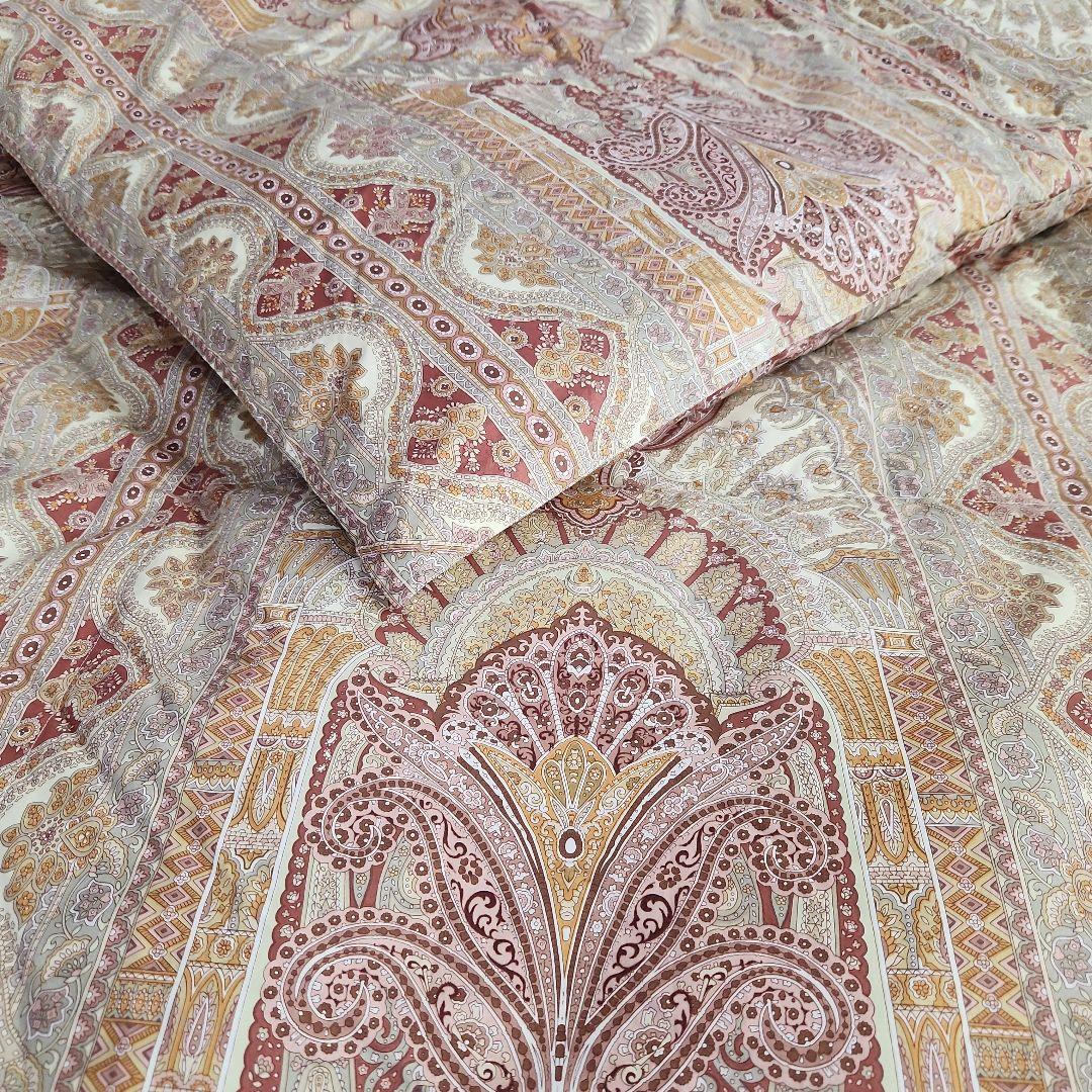 羽毛掛け布団 クィーン 二層式側生地綿100% ハンガリーホワイトダック90%⤵