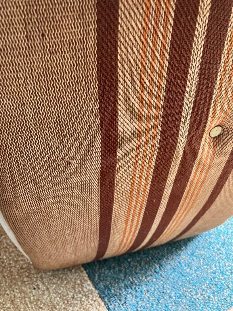 レトロテーブル