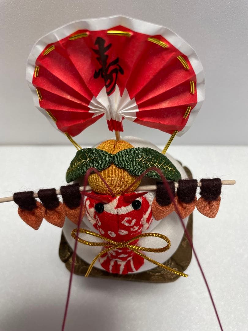 ハンドメイド　木目込み人形　鏡餅　茶系花模様の三宝