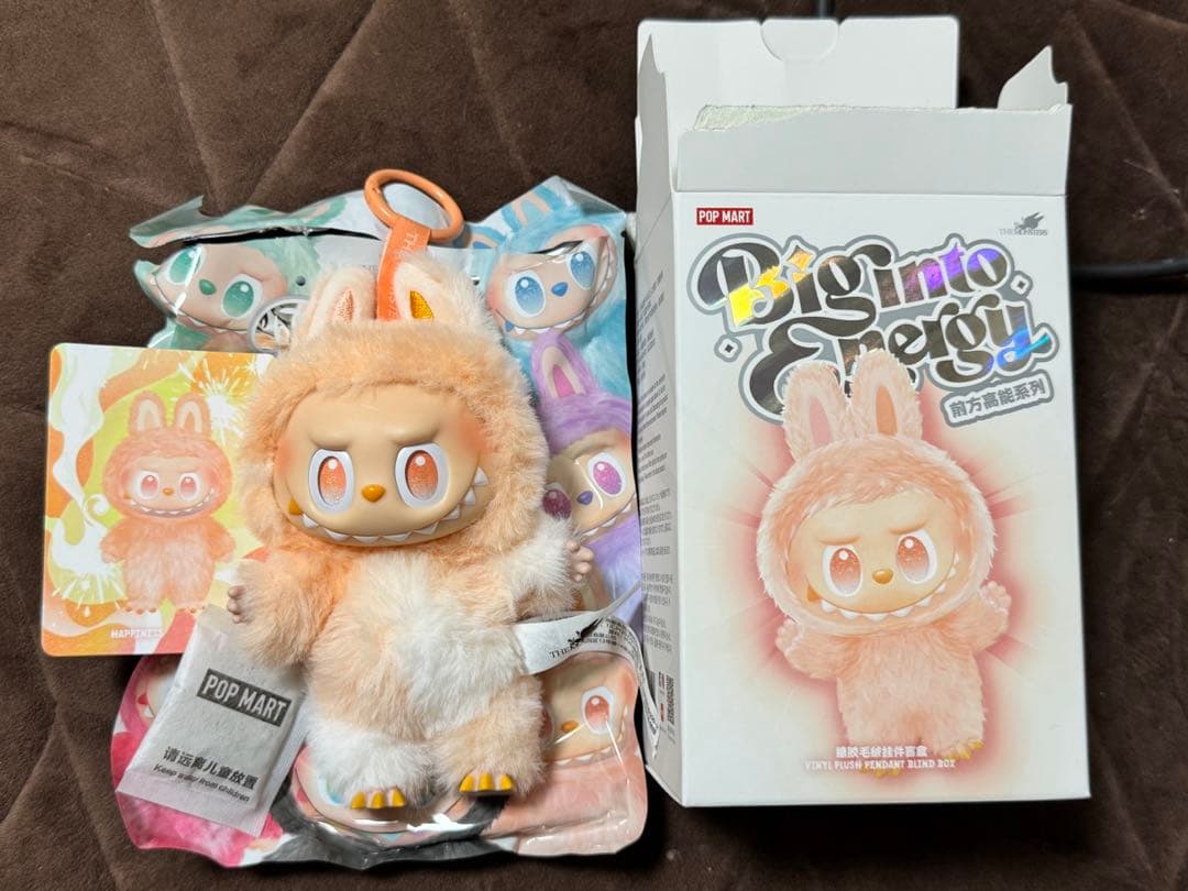 確実正規品！！ラブブ三世代✨7枚目偽物写真有！！ | Buyee日本代购