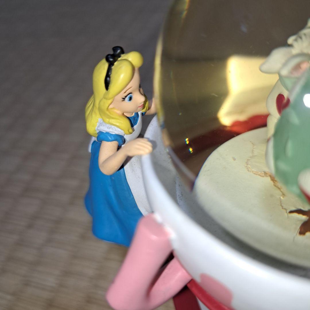 ディズニーストア 不思議の国のアリス スノーグローブ