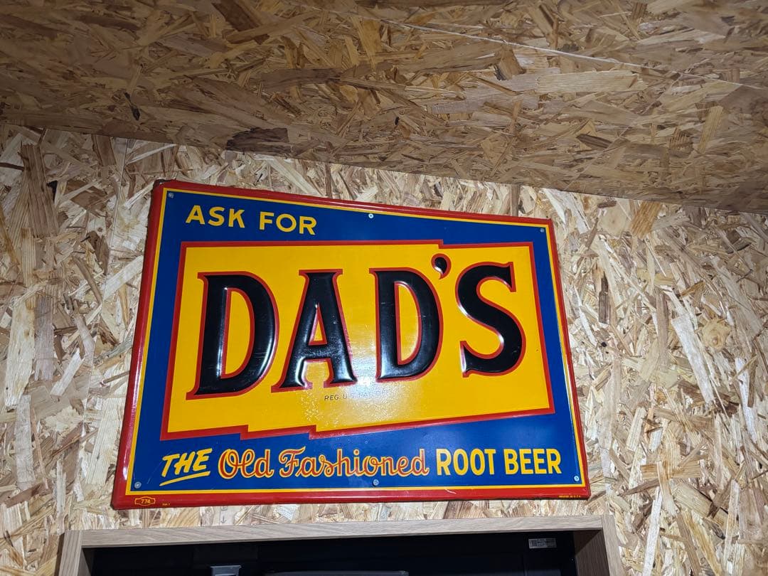 50s -60s製 DAD'S Root Beer メタルサイン