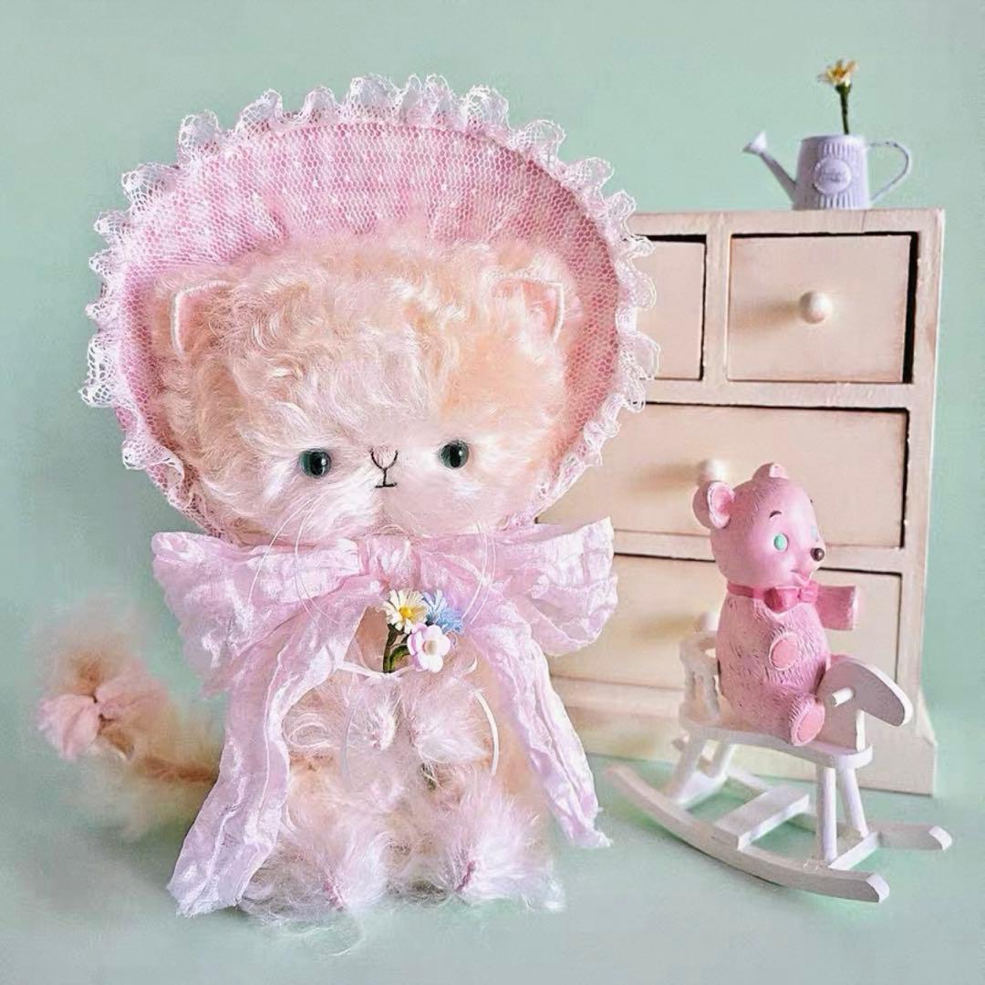 愛おしい花園仔猫 アーティストベア 海外作家様 ハンドメイド ぬいぐるみ
