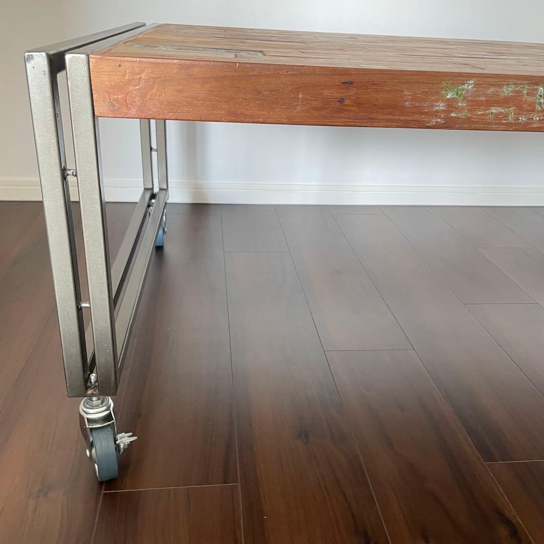 d-Bodhi（ディーボディ） ストッパー機能付きキャスター仕様センターテーブル