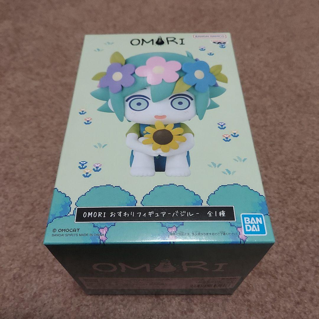 OMORI おすわりフィギュア バジル - メルカリ