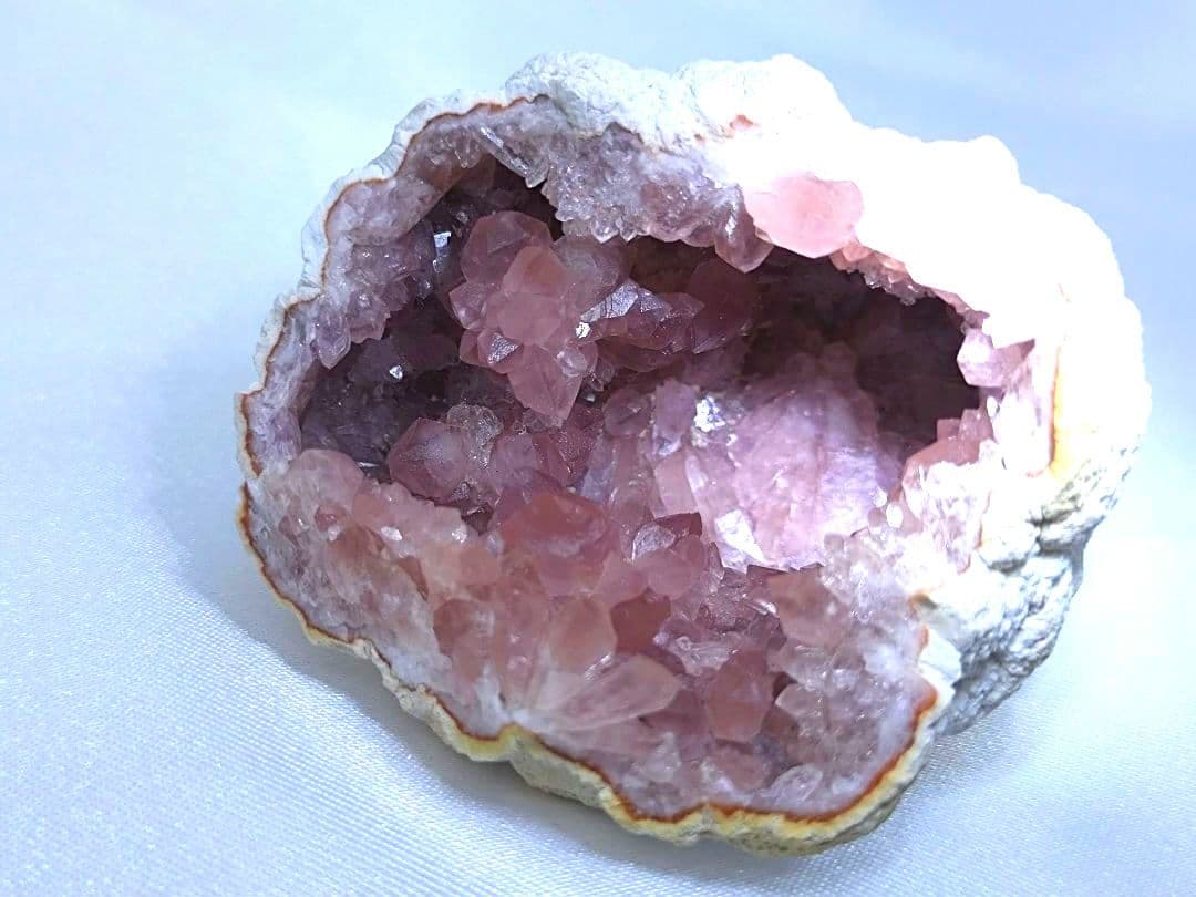 高品質　アルゼンチン産　ピンクアメジスト　ジオード　原石　標本　フラワー　②