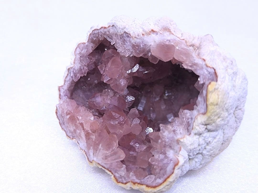高品質　アルゼンチン産　ピンクアメジスト　ジオード　原石　標本　フラワー　②