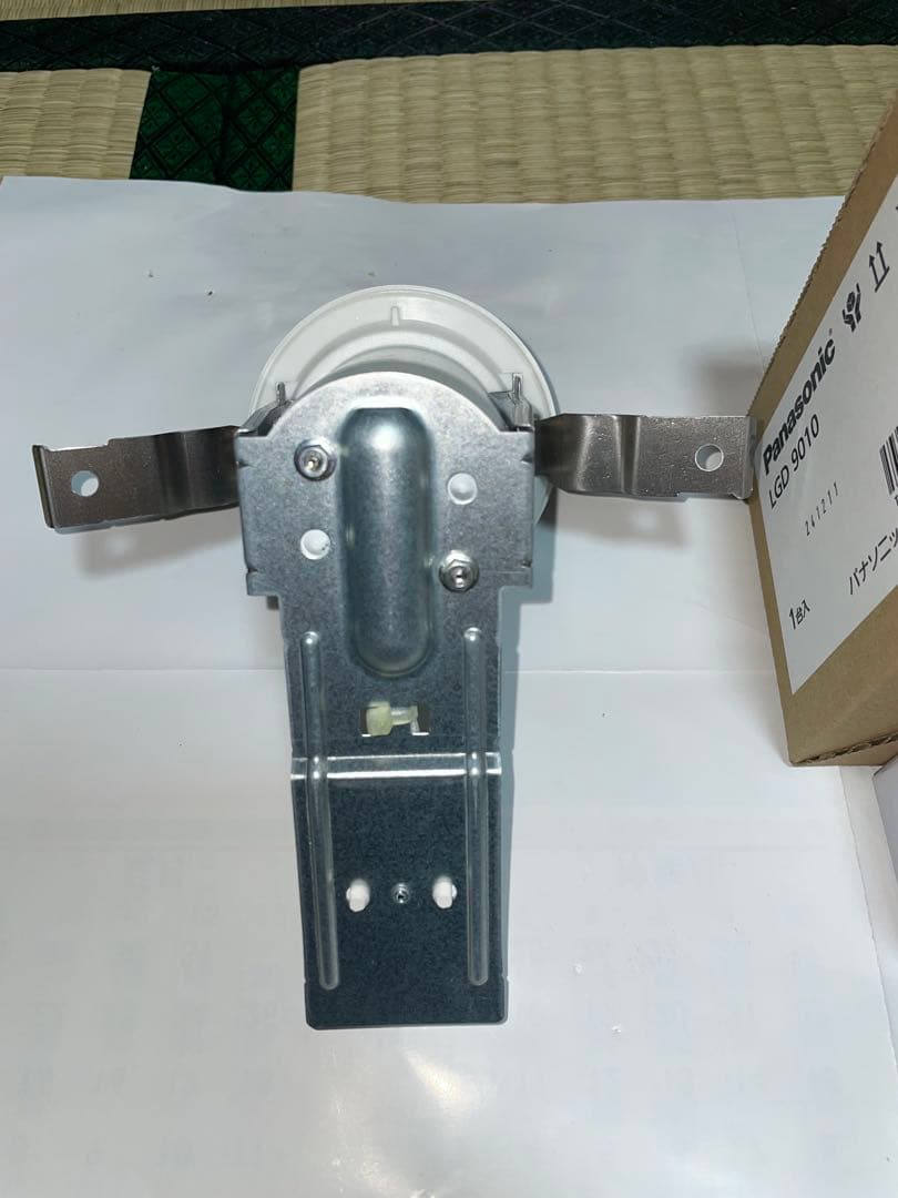 新品　Panasonic LGD9010 75パイダウンライト　2台