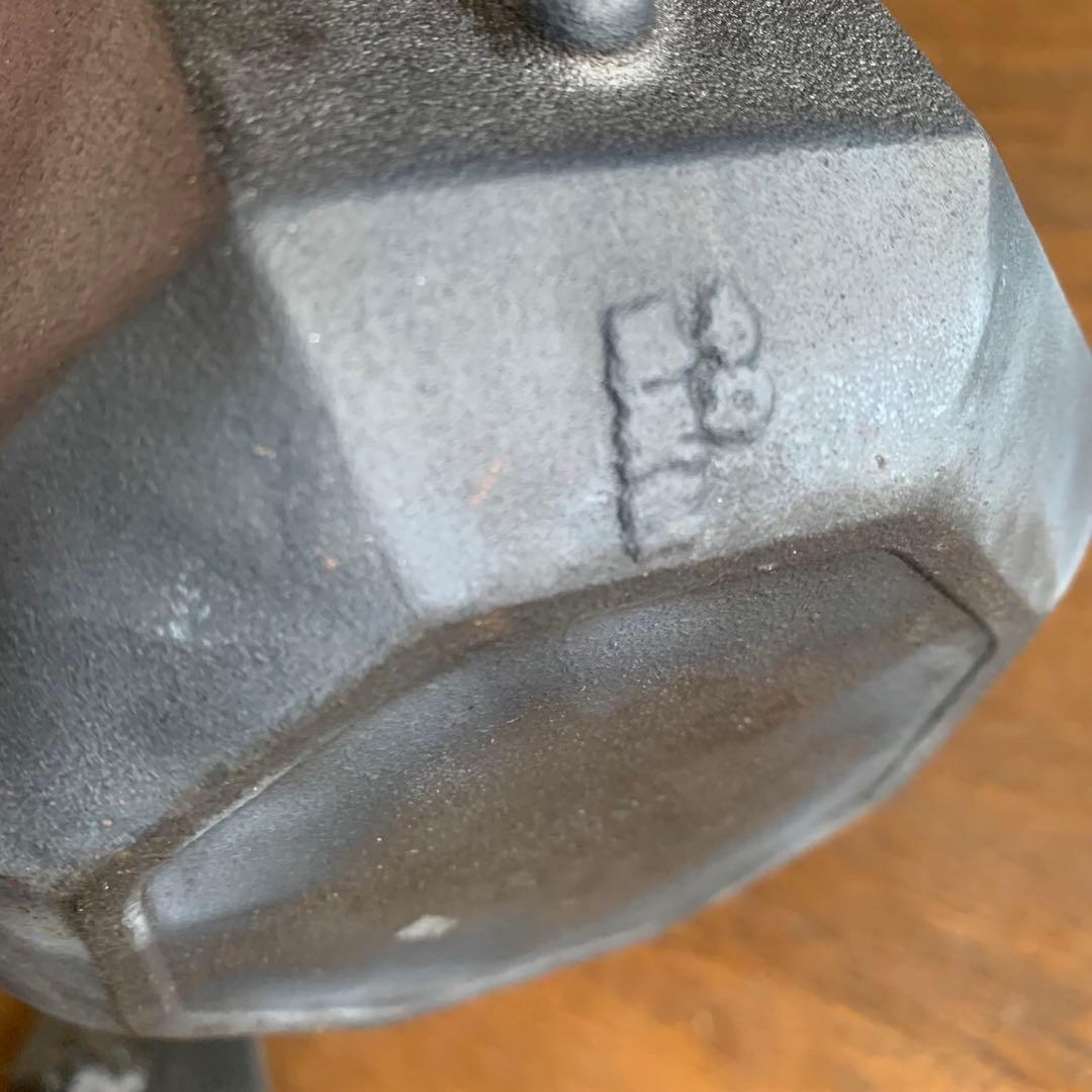 南部鉄器 盛栄堂　( 及源　/ OIGEN ) 鉄瓶　八角　0.8Ｌ