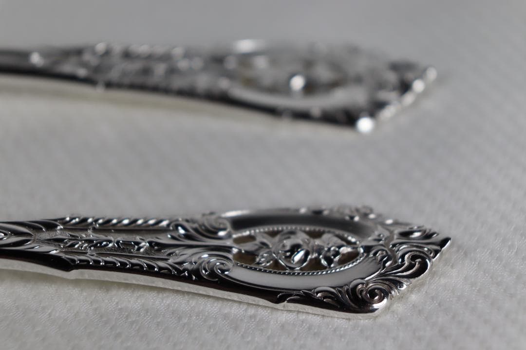 アメリカ■ウォレス■デザートフォーク２本組■とても優雅なローズポイント・パターン