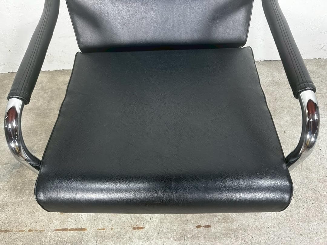 『soldout』ソウルドアウト アームチェア ロビーチェア RWso83