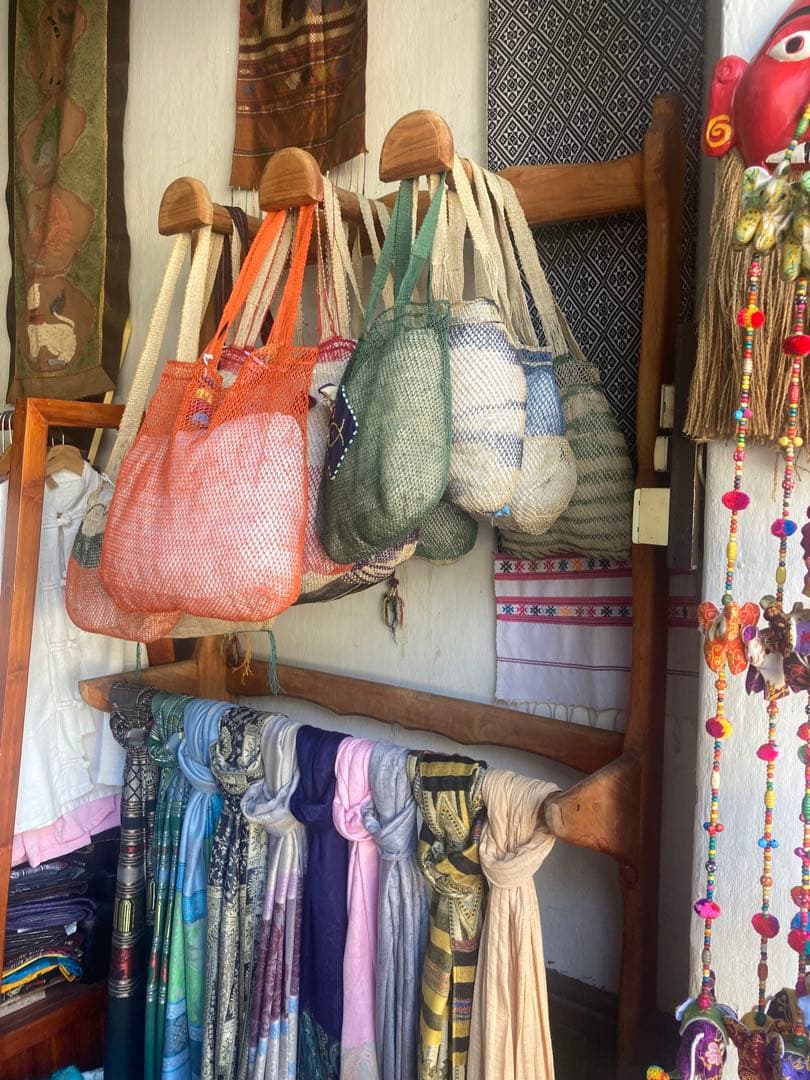 ラオス　カム族　葛ネットバッグ　無地