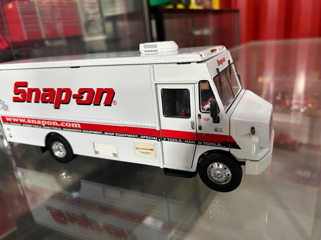 Snap-on ミニカー 工具セット付き　希少モデル