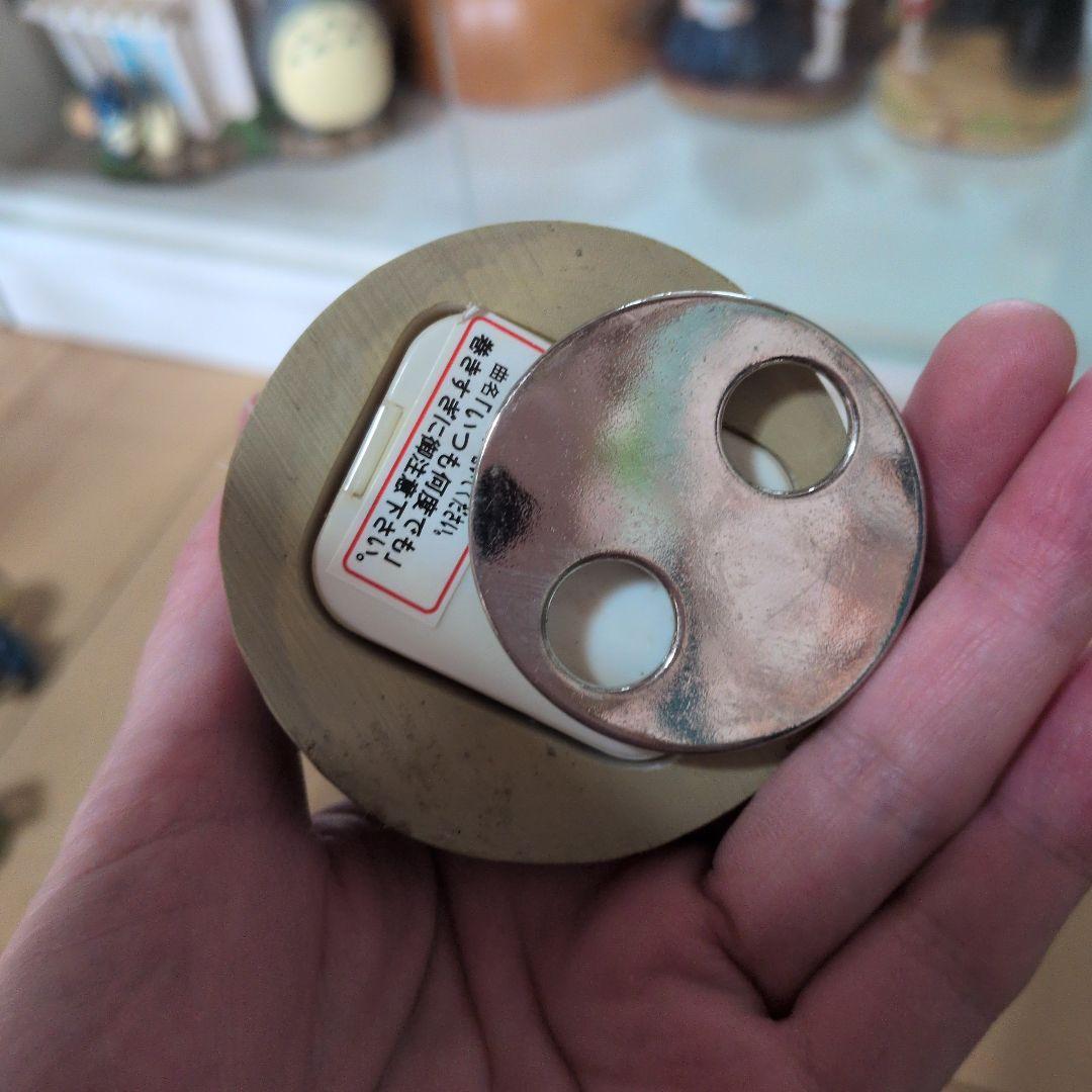 ジブリ作品カオナシとカエルの置物。