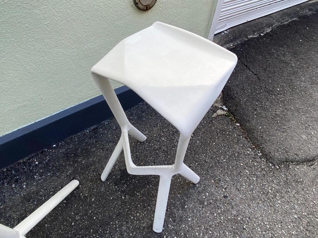 大阪★配送無料エリア有「S183」 PLANK MIURAテーブル&スツール2脚