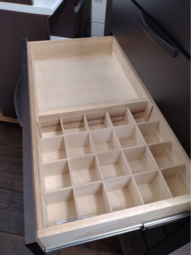 平成家具 7段ハイチェスト タンス 衣類収納 北九州市福岡市限定 - メルカリ