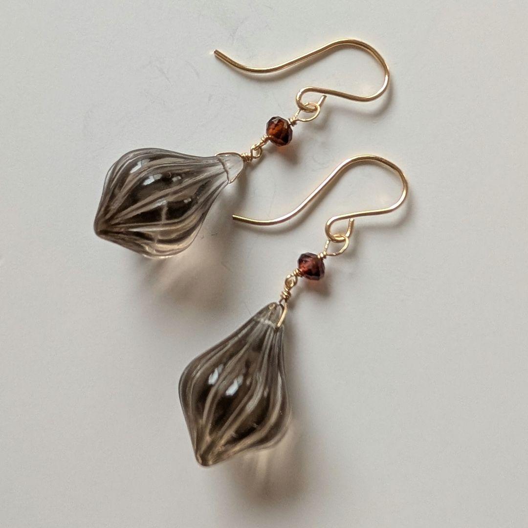 おともさん様 スモーキークオーツ ホイップカービングピアス