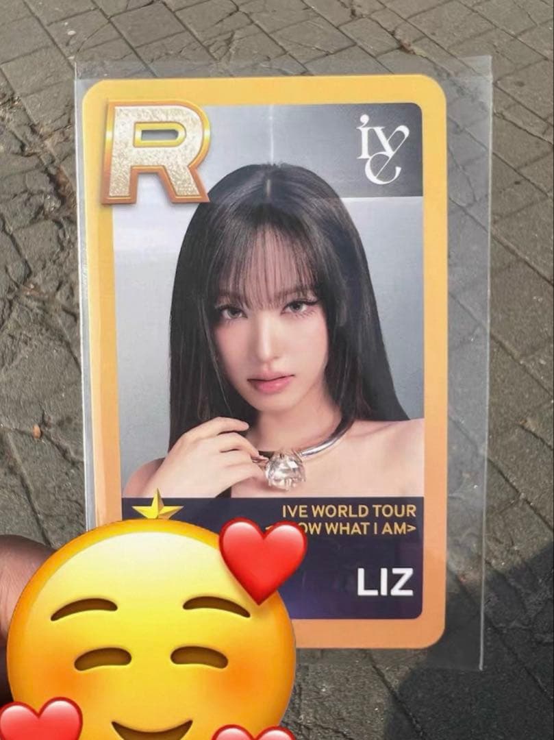 IVE リズ ワルツ ライブ ソウルコン SUPERSTAR 限定 トレカ - メルカリ