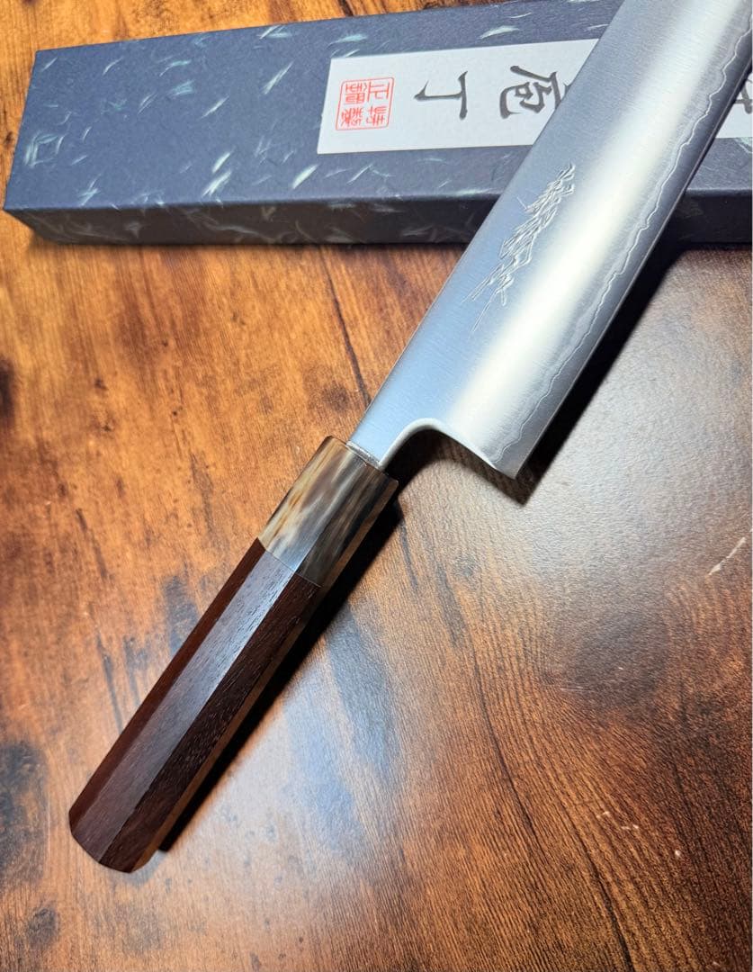 義弘作　文化　包丁　青紙スーパー鋼　山脇刃物製作所　紫檀白水牛八角柄
