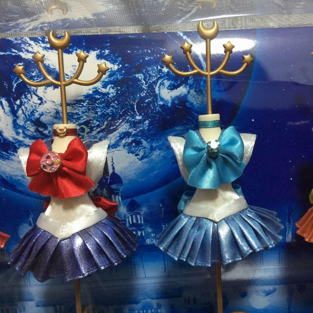 新品未開封 USJ 美少女戦士セーラームーン ジュエリースタンドセット ユニバ