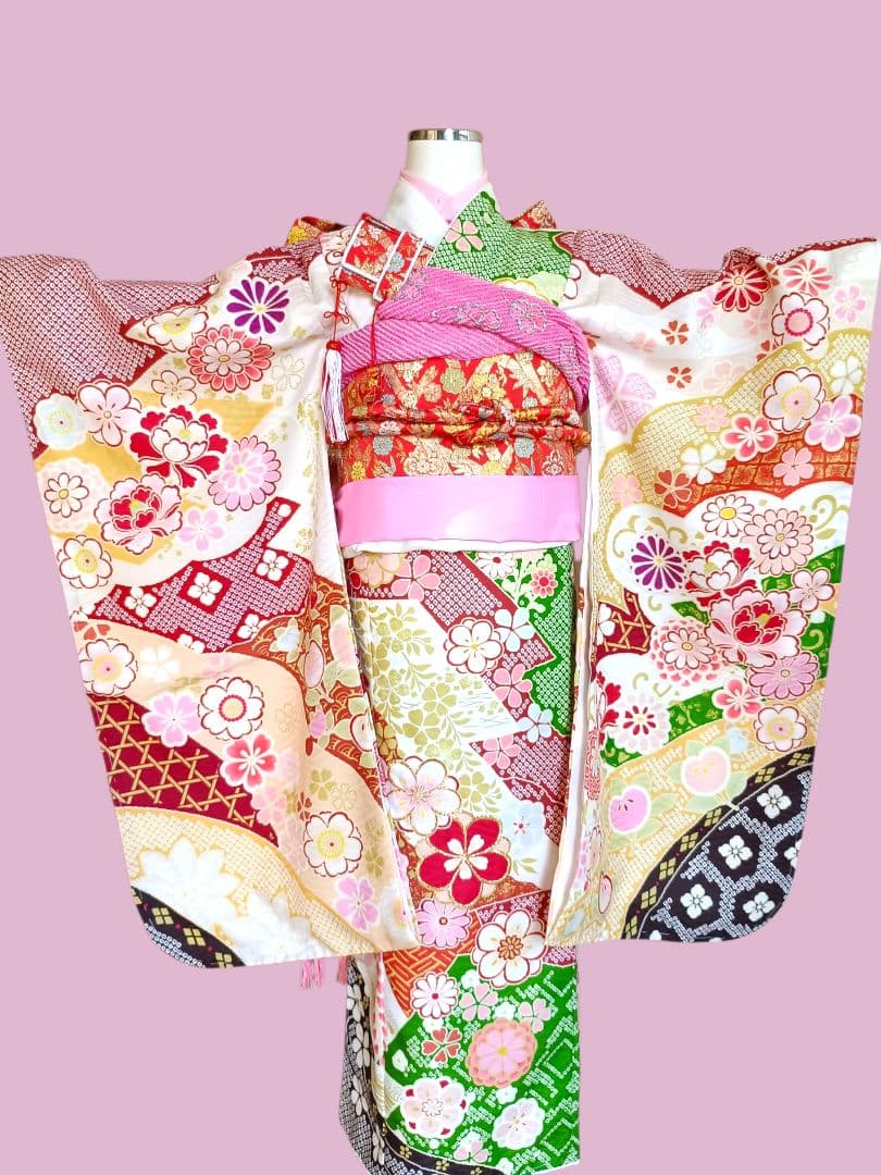 式部浪漫☆新品刺繍入着物☆作り帯フルセット