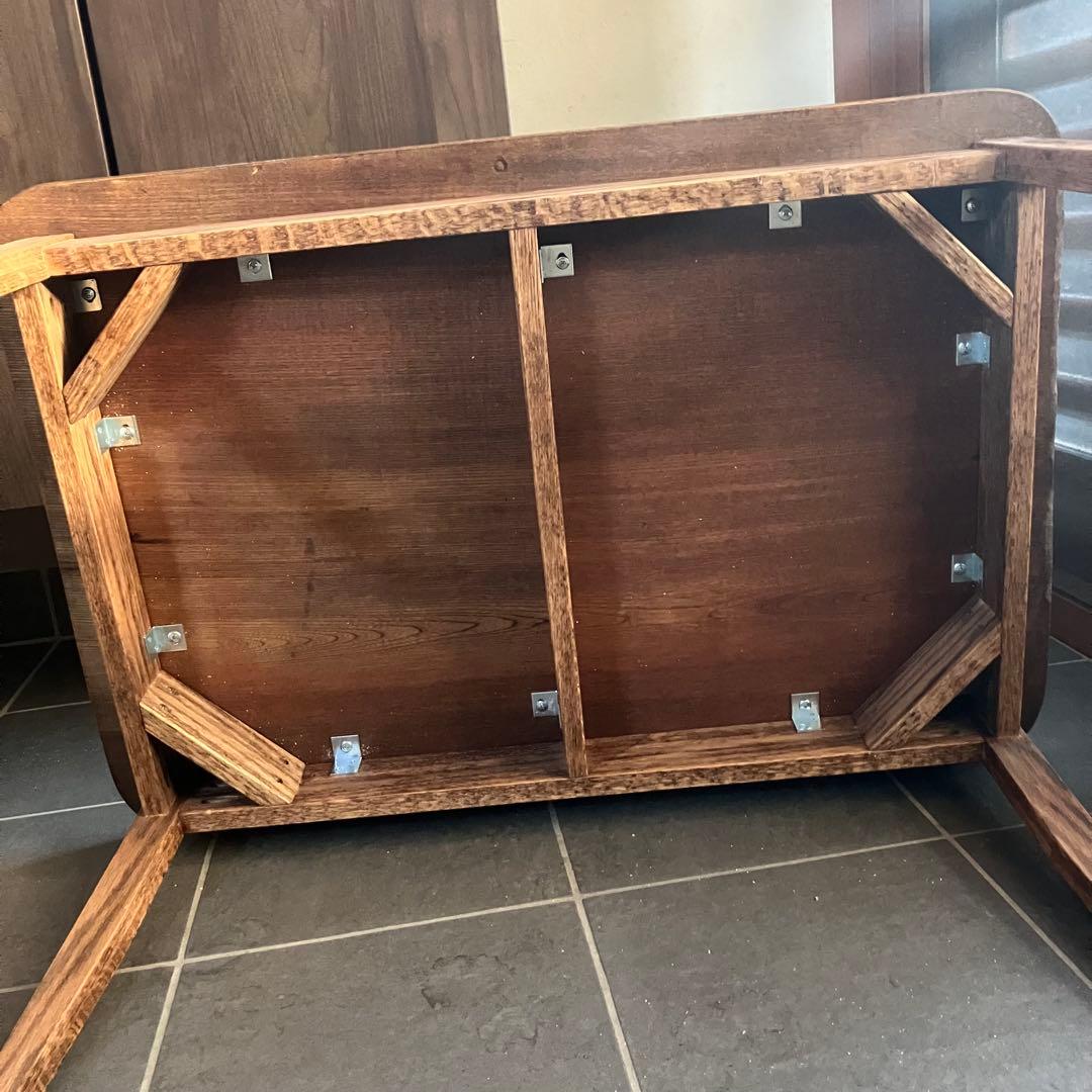 古い天板をリユースしたローテーブル　ハンドメイド