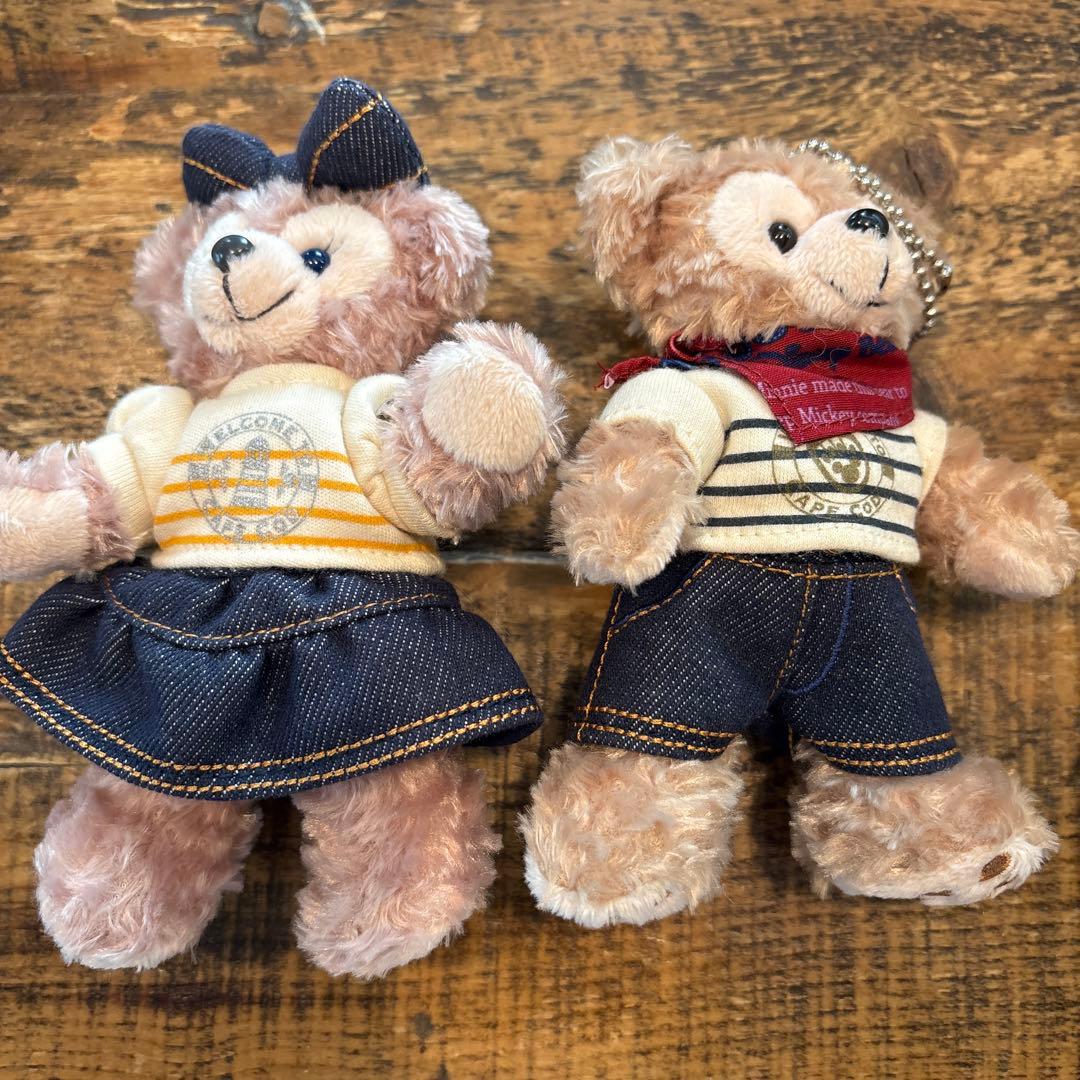 ダッフィー シェリーメイ ぬいぐるみバッジ - メルカリ