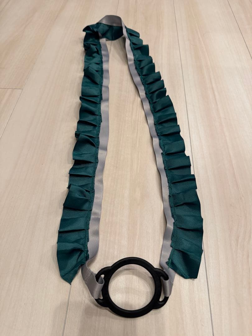 ミセス ペンライトホルダー ハンドメイドストラップ りんご棒 - メルカリ