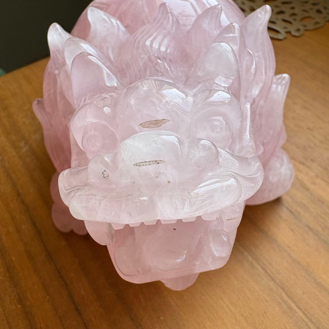 高品質 マダガスカル産ローズクォーツ 龍亀（ロングイ） 置物1.5kg