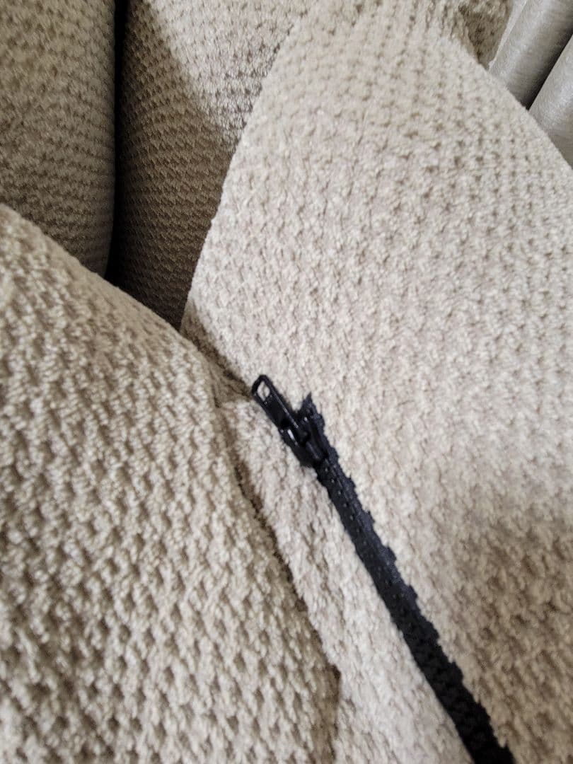 ベージュ2人掛けソファ　ニトリ