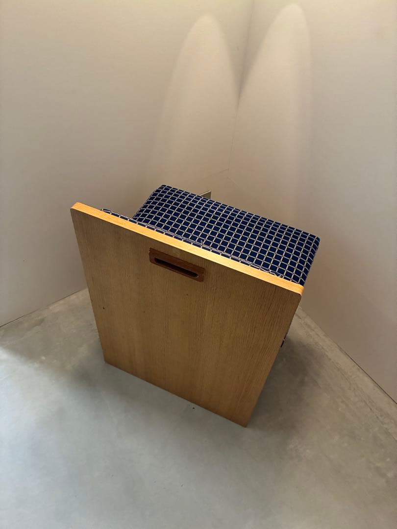 レトロポップ　北欧　ビンテージ　スツール　収納付き椅子　アノニマス