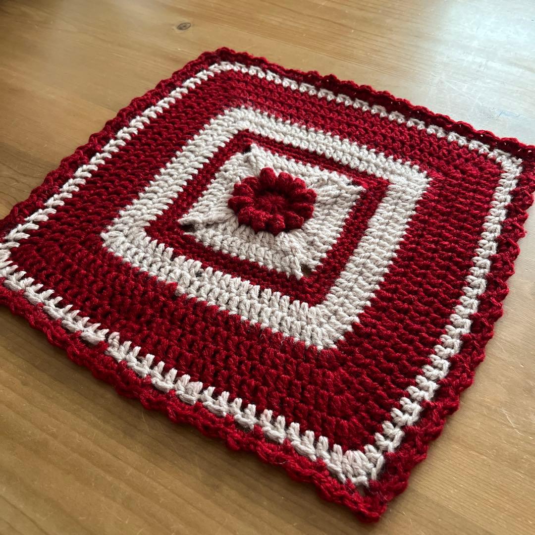 グラニースクエア かぎ針編み 手編み マルチカバー - メルカリ