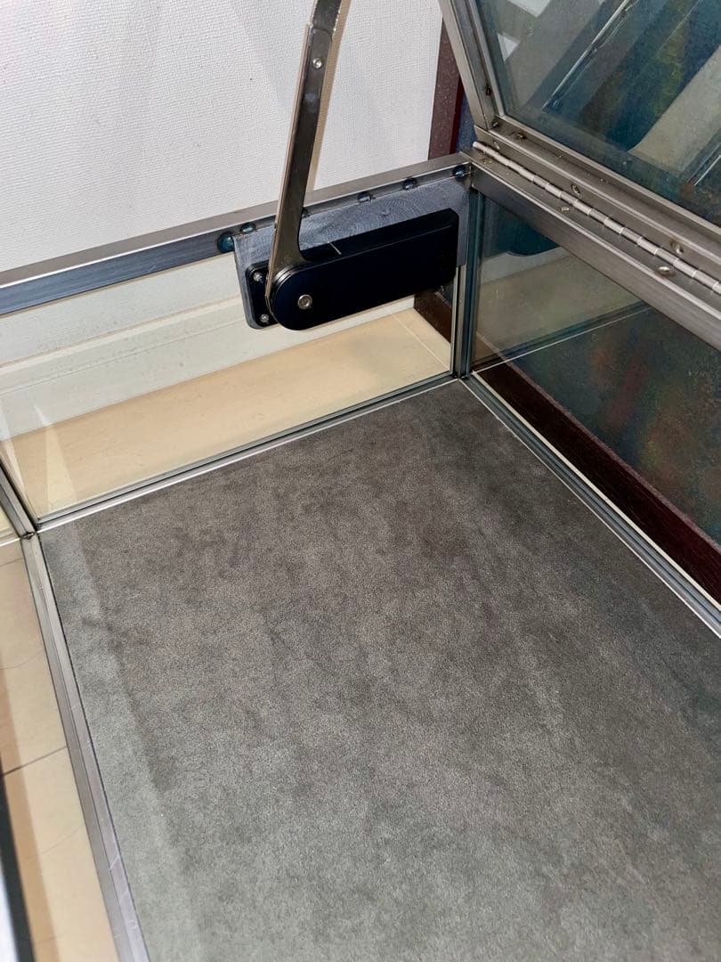 ガラス　スチール　店舗什器 コレクション　ディスプレイ　ショーケース　アイアン