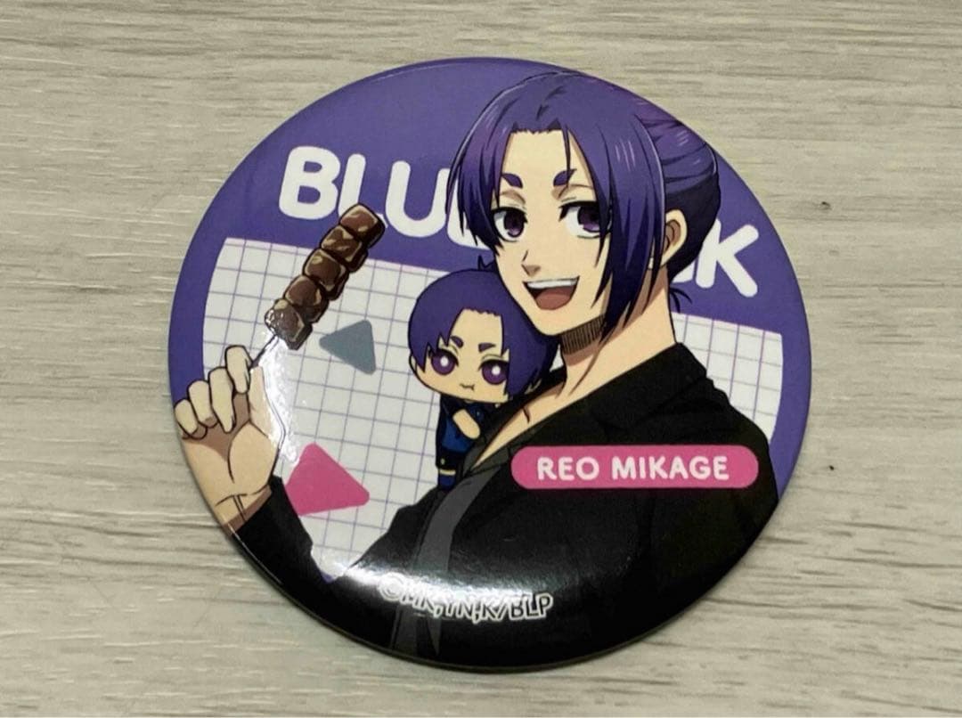 ブルーロック　食べ歩き　缶バッジ　玲王