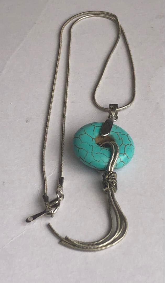 トルコ石8kgpアンティークネックレスペンダント